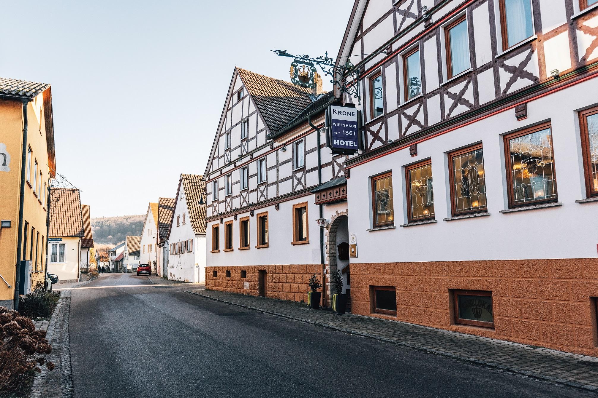 Hotel Krone Tauberrettersheim Exterior foto